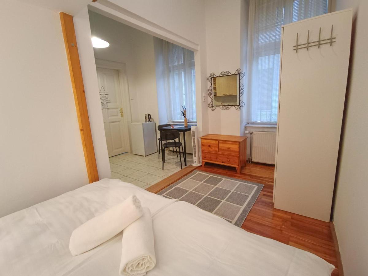 R172 Elitehost Raday Studio Apartment Budapest Eksteriør bilde