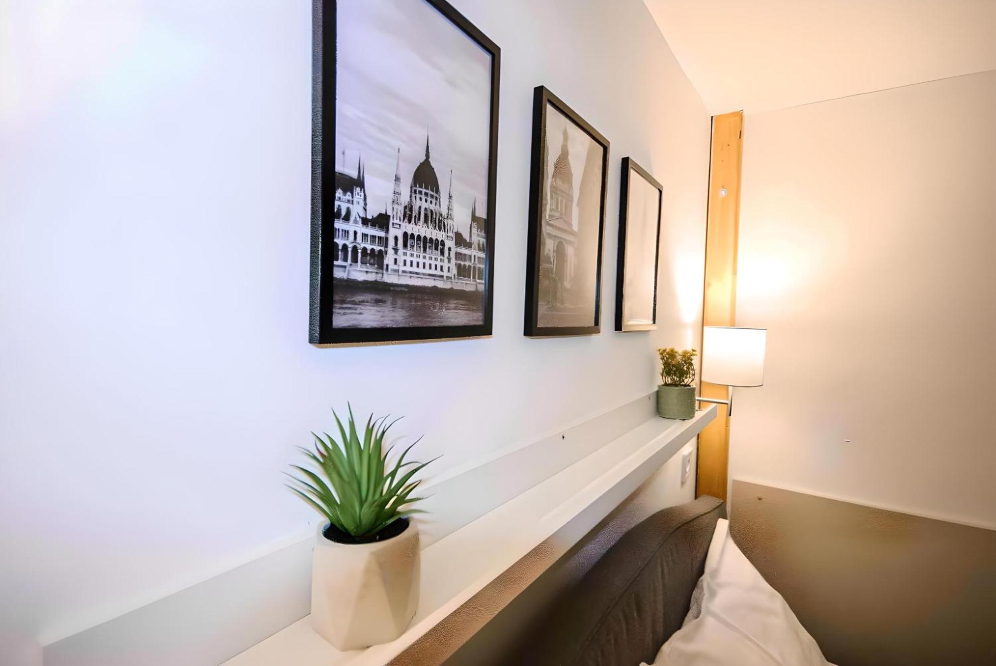 R172 Elitehost Raday Studio Apartment Budapest Eksteriør bilde